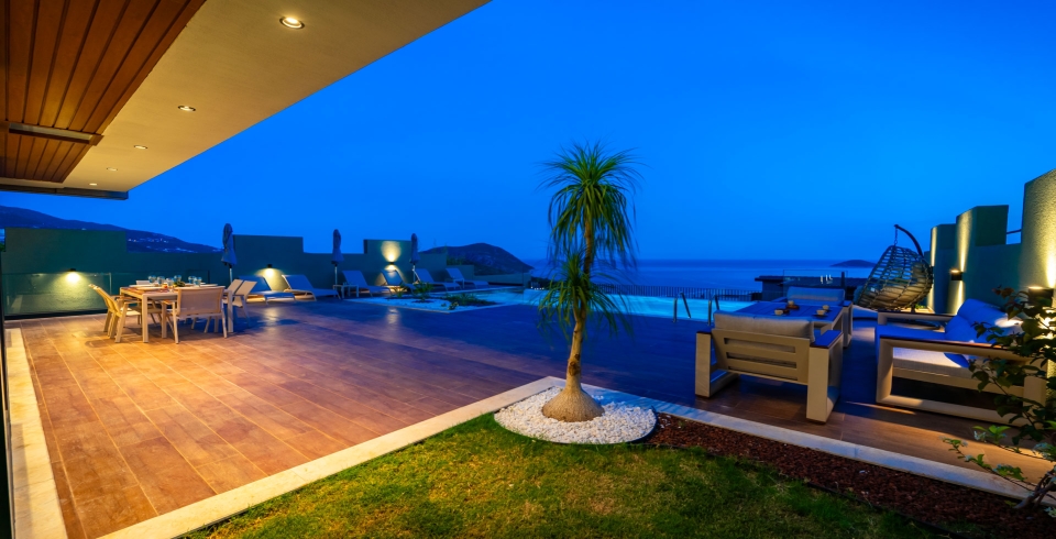 Villa Aura E