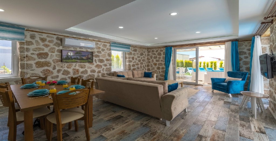 Villa Emir Üzümlü Duo
