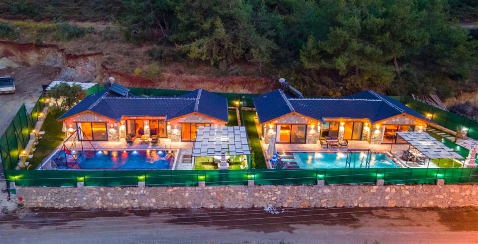 Villa Stone House 2