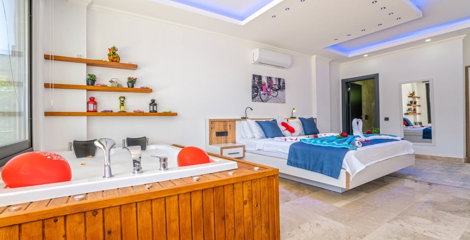 Villa Poruk Çiçeği