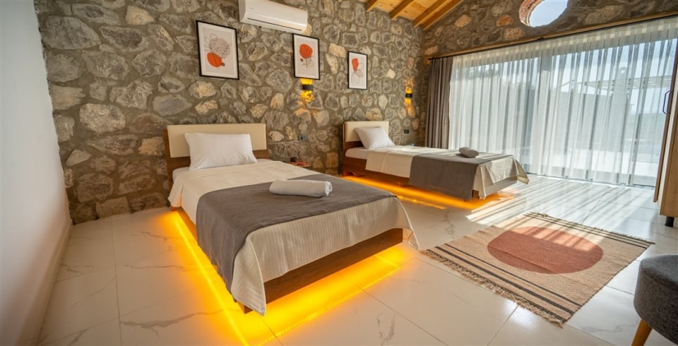 Villa Stone House 3