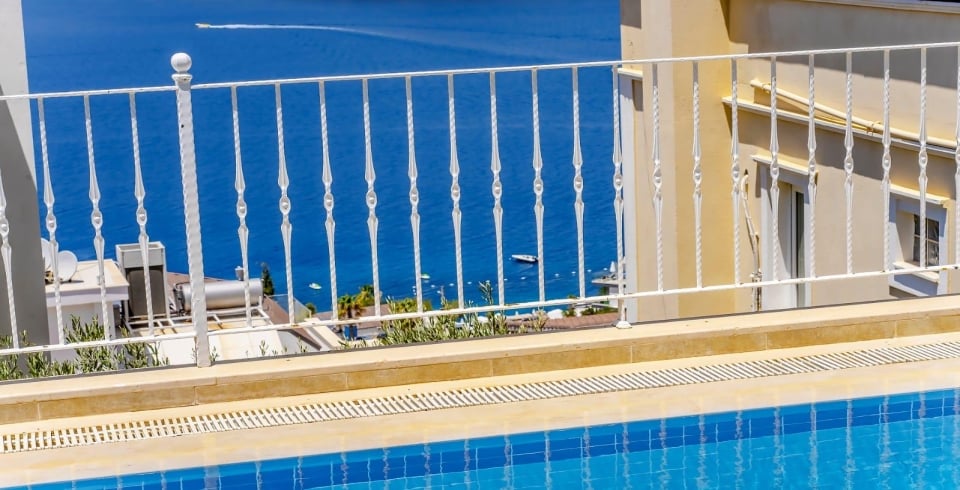 Villa Whitestar