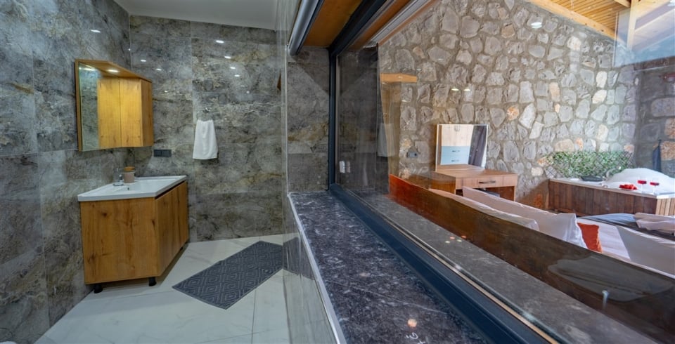 Villa Stone House 2
