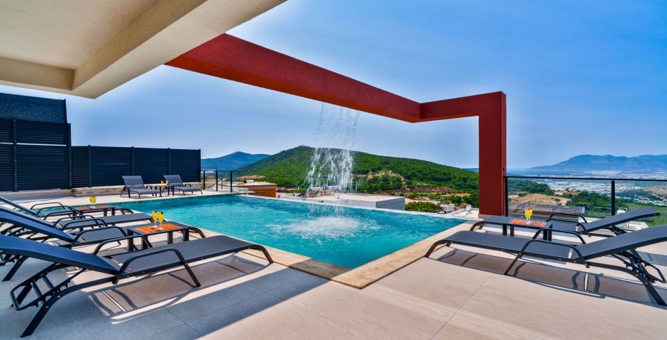 Villa Newcastle