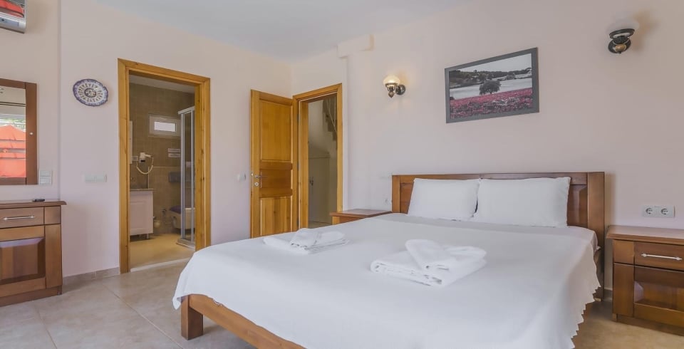 Villa Whitestar