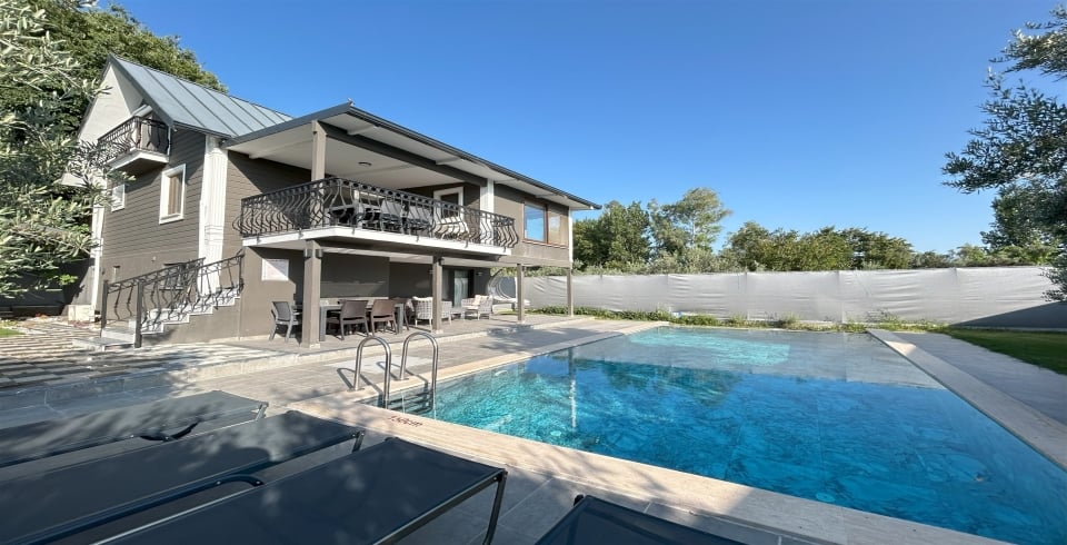 Villa Alacakaranlık
