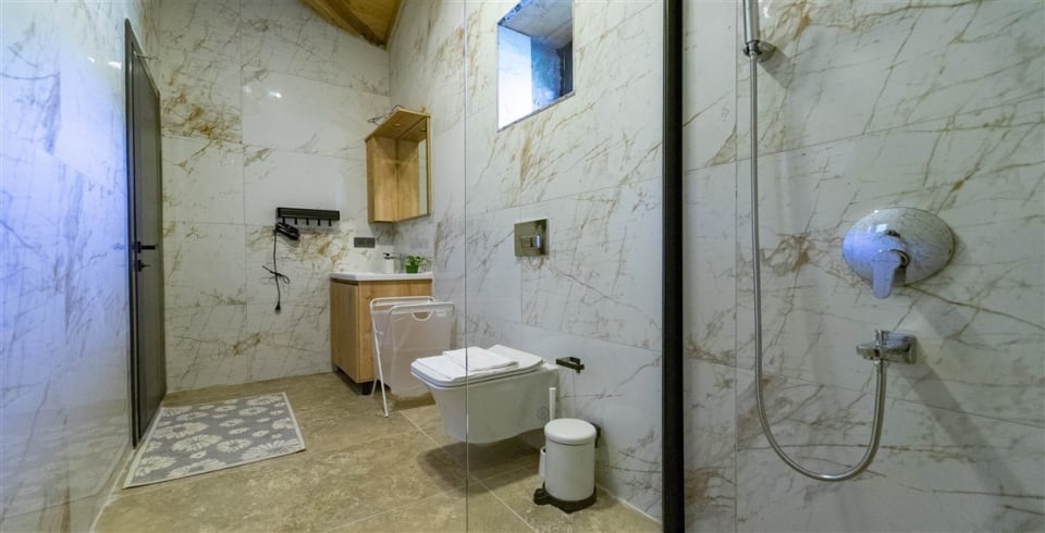 Villa Stone House 3