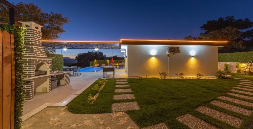Villa Elyase