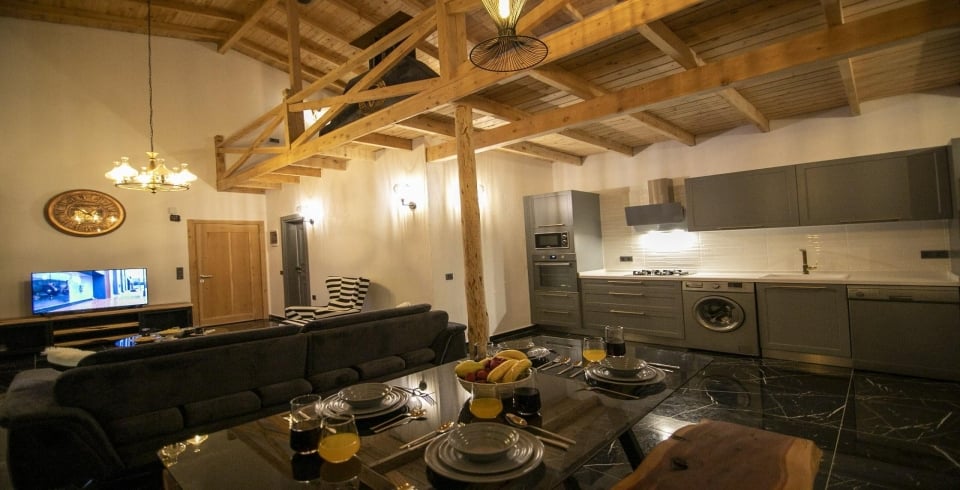 Villa Palace Small