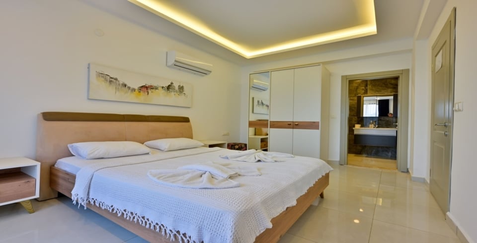 Villa Atlantis