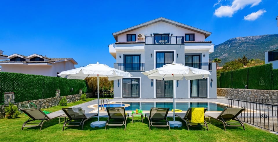 Villa Atlantis