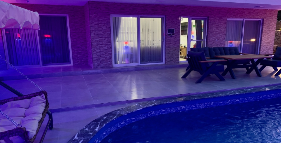 Villa California