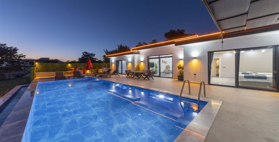 Villa Elyase