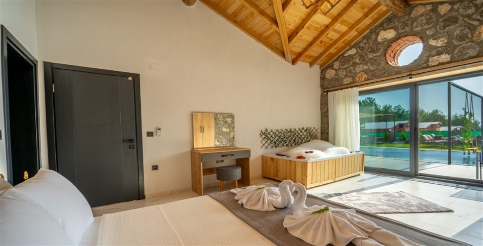 Villa Stone House 3