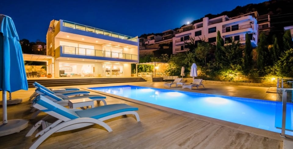 Villa Hillside Kışla