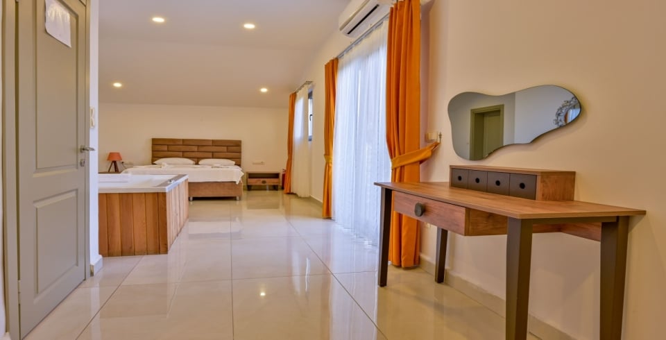 Villa Atlantis