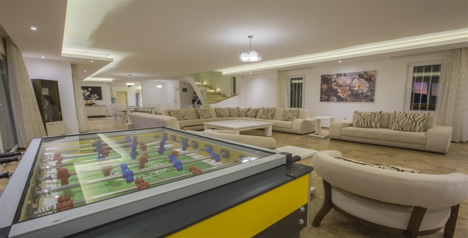 Villa Eagles Lodge