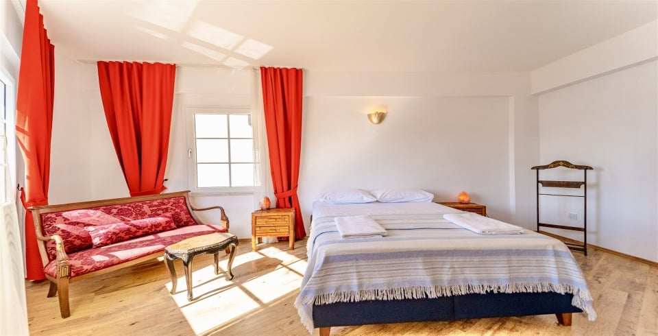 Apart Kara Kalkan