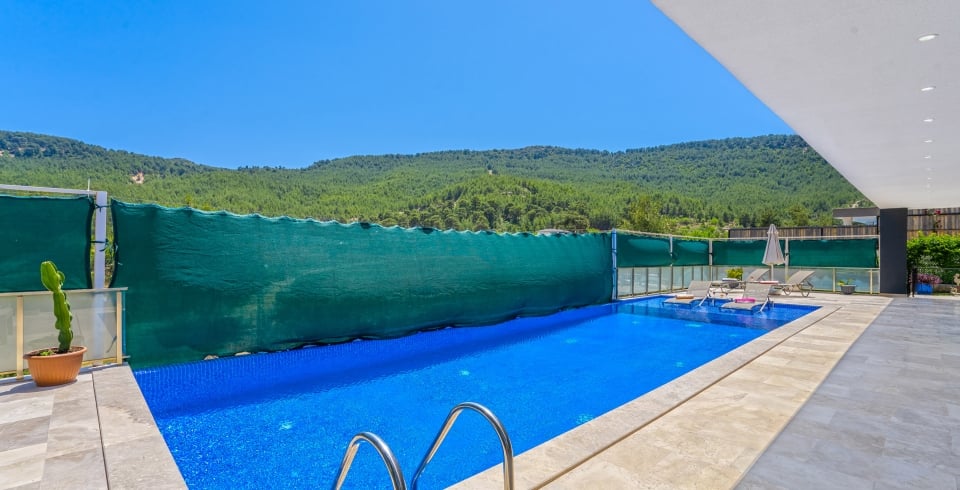 Villa Poruk Çiçeği