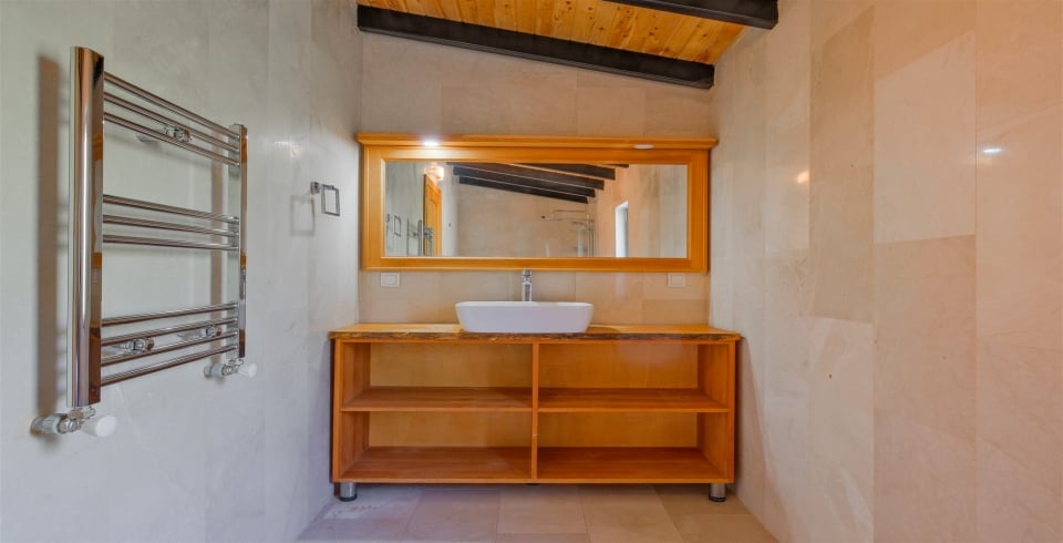 Villa Ev May
