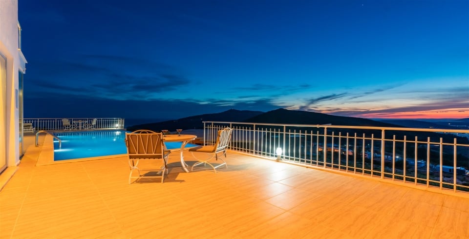 Villa İnfinity
