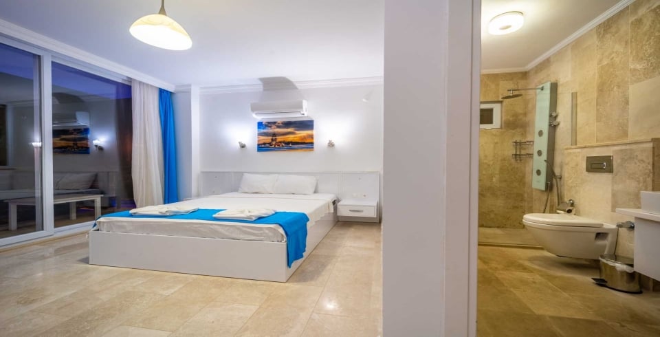 Villa Trios