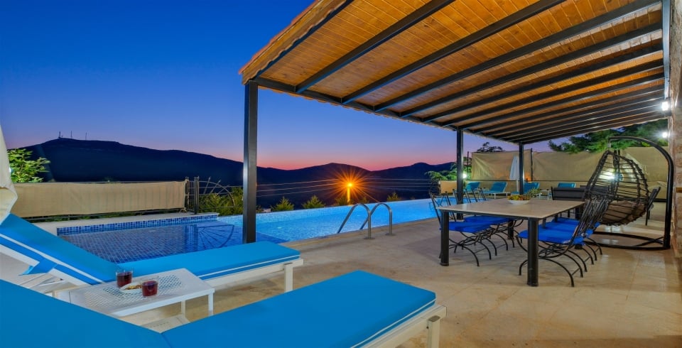 Villa Ev May