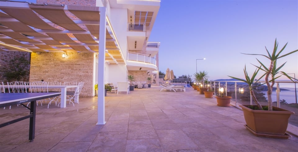 Villa Eagles Lodge
