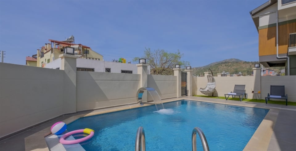 Villa Lotus Flower