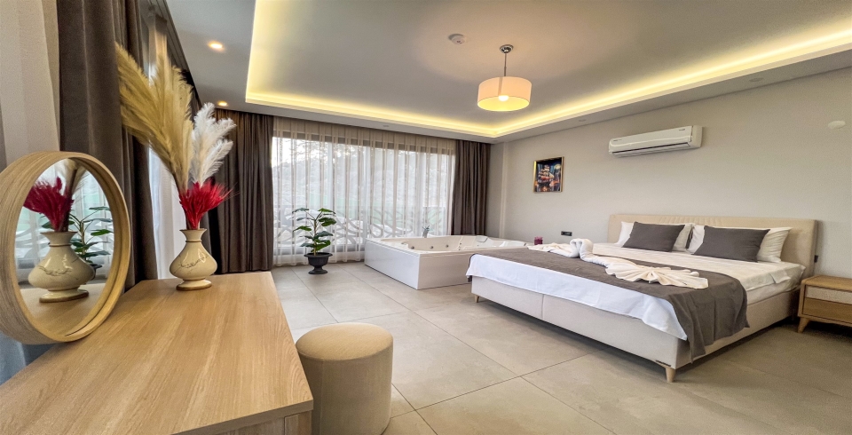 Villa Sweet Moon