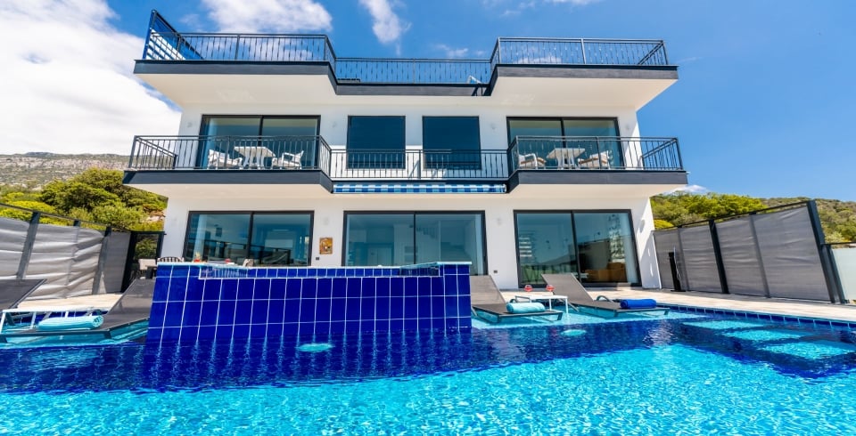 Villa Uranüs