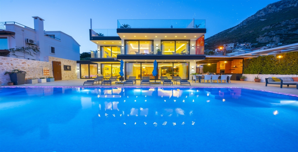 Villa Cratos