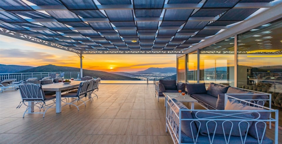 Villa İnfinity