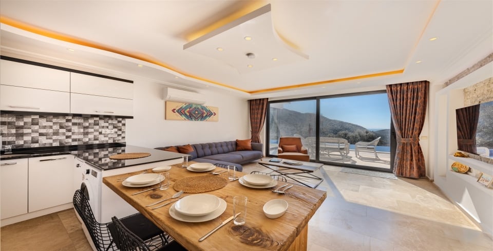 Villa Suvari Duo
