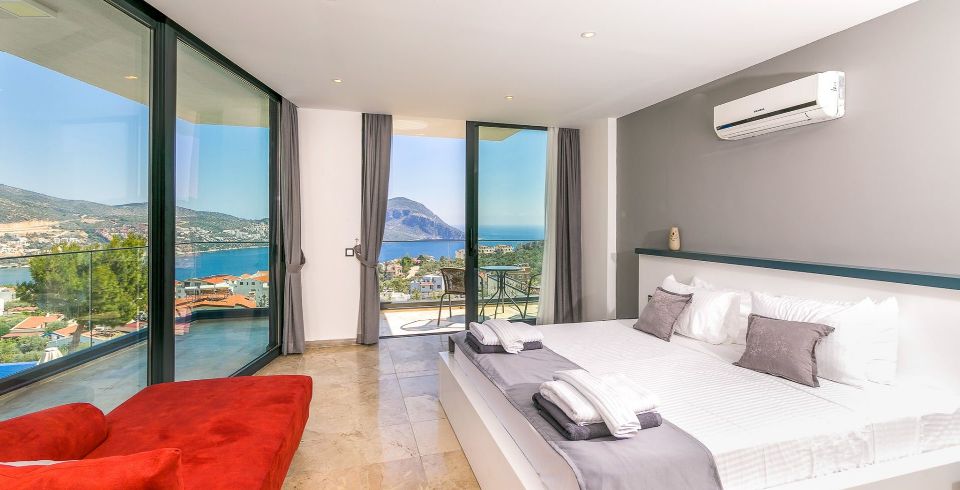 Villa Aquamarine