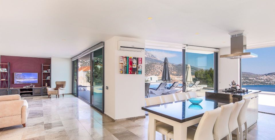 Villa Aquamarine