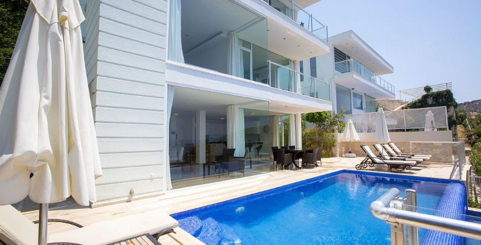 Villa Bay View