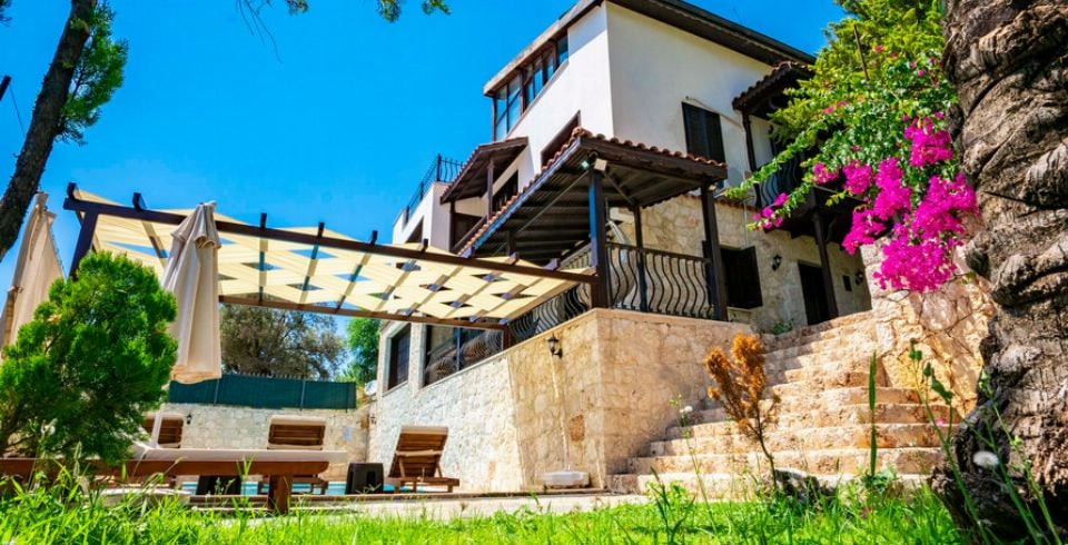 Villa Elfuze