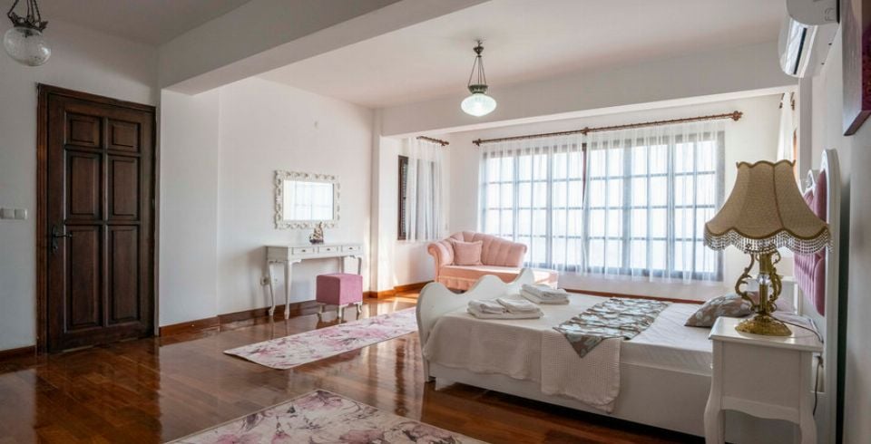Villa Elfuze