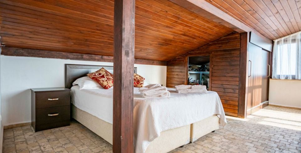 Villa Elfuze