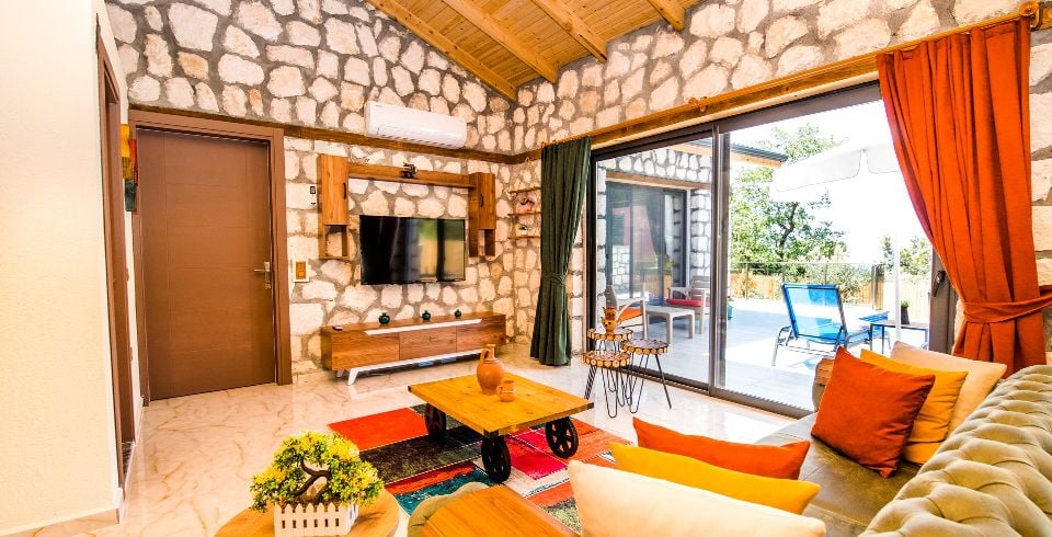 Villa Esay