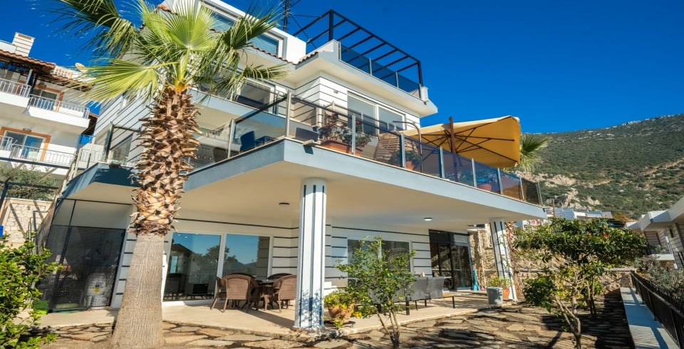 Villa In The Sky