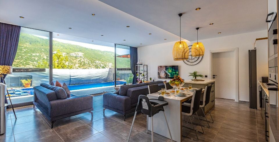 Villa Neon