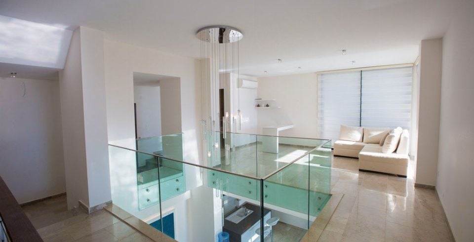 Villa Swan
