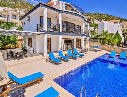 Villa Alternatif
