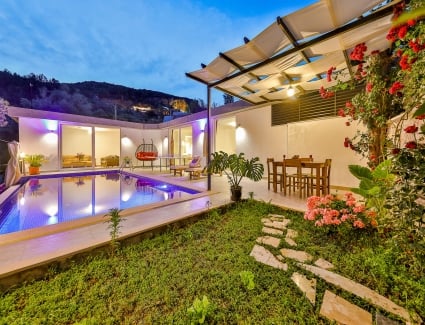 Villa Pera