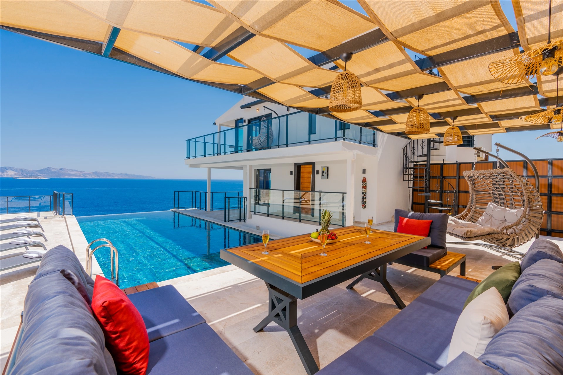 villa altay denize sifir villa